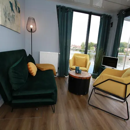 Hausboot Friedrich In Plau Am *