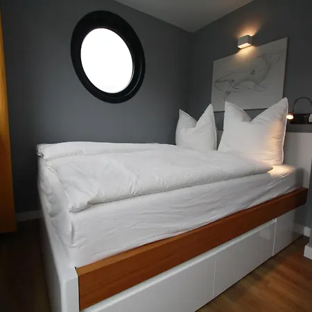 Hausboot Friedrich In Plau Am